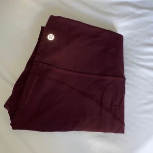 Maroon color. Length: 7/8